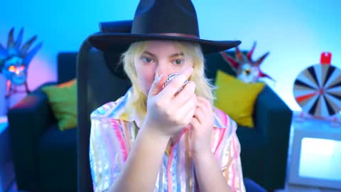 Snapshot of _rockstone_ chatting on February 5, 8:11 am Rock stone online show from February 5, 8:11 am