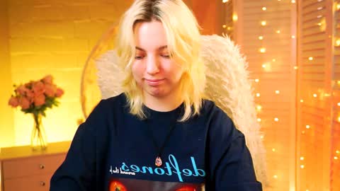 Snapshot of _rockstone_ chatting on February 8, 8:09 am Rock stone online show from February 8, 8:09 am