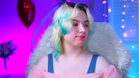 Snapshot of _rockstone_ chatting on February 14, 7:17 am Rock stone online show from February 14, 7:17 am