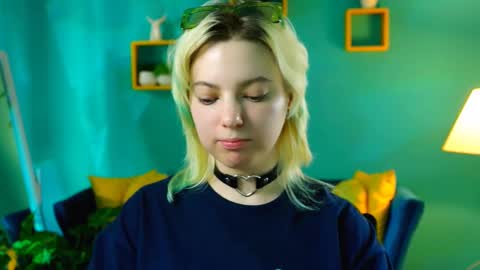 Snapshot of _rockstone_ chatting on March 10, 7:21 am Rock stone online show from March 10, 7:21 am