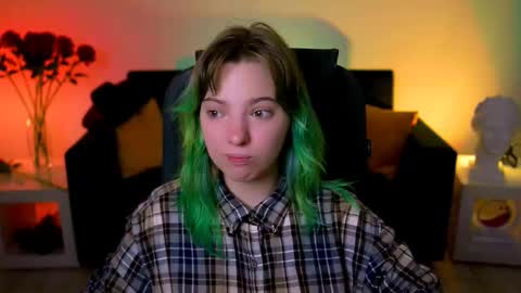 Snapshot of _rockstone_ chatting on October 4, 4:43 am Rock stone online show from October 4, 4:43 am