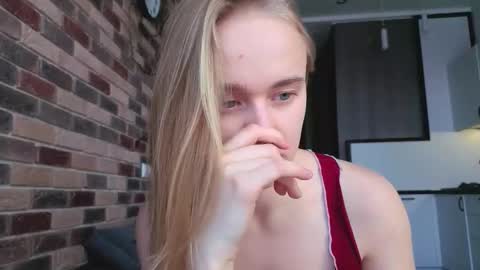 Snapshot of _ruby_kim chatting on February 15, 11:52 am Ruby online show from February 15, 11:52 am