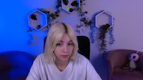 Snapshot of _sabrina_moore chatting on June 24, 6:51 pm sabrina online show from June 24, 6:51 pm