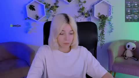 Snapshot of _sabrina_moore chatting on July 15, 6:46 pm sabrina online show from July 15, 6:46 pm