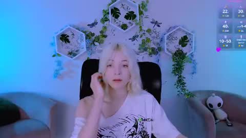 Snapshot of _sabrina_moore chatting on July 28, 8:52 pm sabrina online show from July 28, 8:52 pm