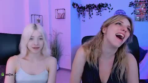 Snapshot of _sabrina_moore chatting on August 1, 6:40 pm sabrina online show from August 1, 6:40 pm