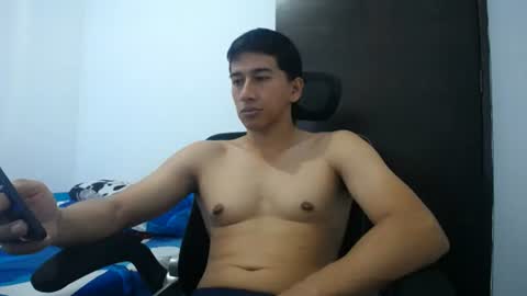 Snapshot of _sam_happy chatting on July 13, 5:49 pm Jak Sam My wish is to be able to have a good Christmas meet my goal of 10000 tks and be able to have a peaceful new year. online show from July 13, 5:49 pm
