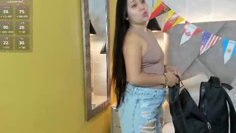 Snapshot of _sammy_fit chatting on June 22, 12:24 pm Antonella online show from June 22, 12:24 pm