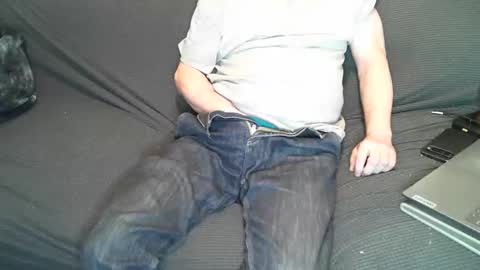 Snapshot of _samuel_ chatting on April 26, 6:38 pm Samuel online show from April 26, 6:38 pm