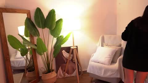 Snapshot of _samycute chatting on November 7, 12:05 pm Samy. online show from November 7, 12:05 pm