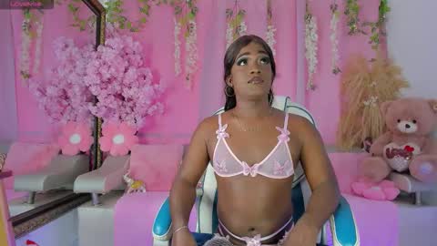 Snapshot of _samylove_ chatting on October 16, 7:04 pm Sammy online show from October 16, 7:04 pm