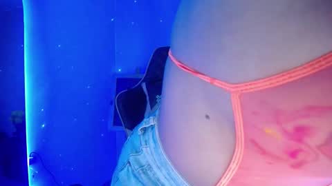  SantaLove  online show from March 7, 11:02 pm