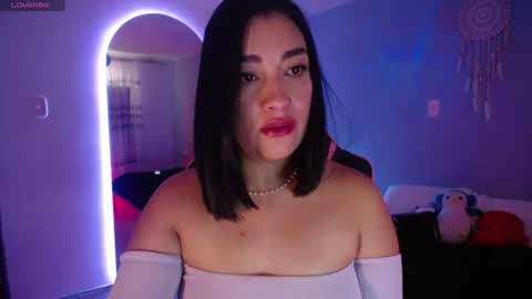Snapshot of _santalove_ chatting on July 6, 8:44 pm SantaLove online show from July 6, 8:44 pm