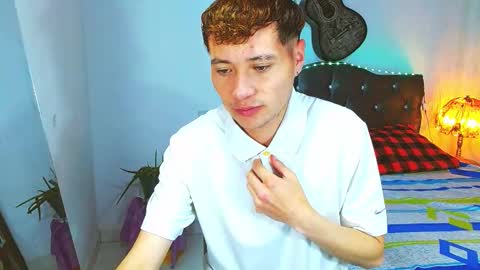 santi online show from March 24, 1:54 am