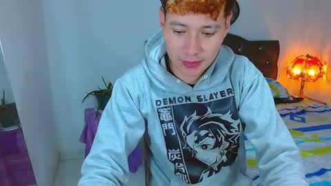 santi online show from March 30, 1:28 am