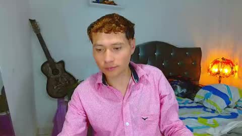 santi online show from April 14, 2:50 am