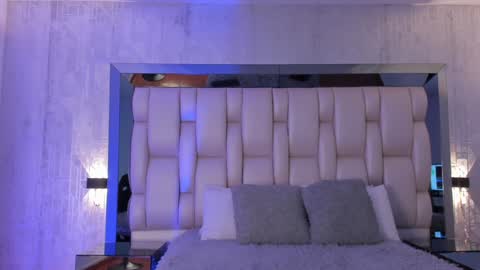 Snapshot of _saragarcia_ chatting on February 6, 11:32 am Sara online show from February 6, 11:32 am