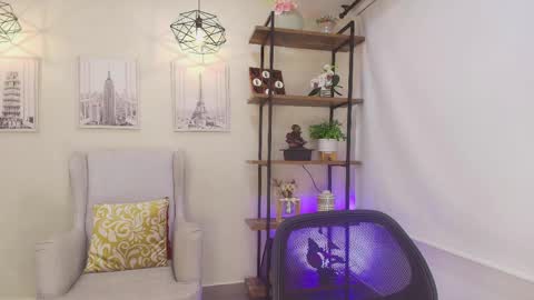 Sassy Girl online show from April 17, 6:22 pm