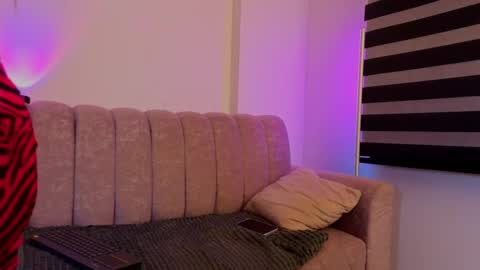 Scarlett online show from April 17, 5:10 am