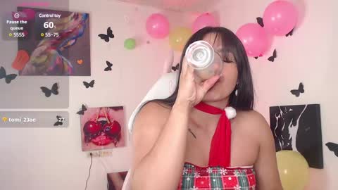 Snapshot of _serendepia_ chatting on December 7, 8:44 am Serendipia online show from December 7, 8:44 am