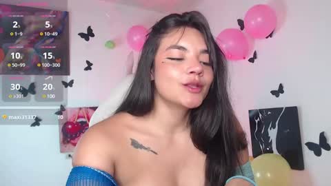 Snapshot of _serendepia_ chatting on December 9, 9:06 am Serendipia online show from December 9, 9:06 am