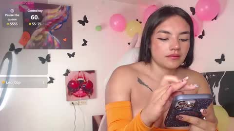 Snapshot of _serendepia_ chatting on December 10, 9:12 am Serendipia online show from December 10, 9:12 am