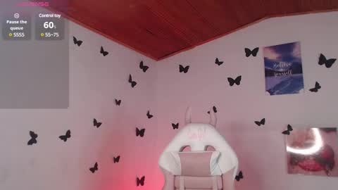 Snapshot of _serendepia_ chatting on January 11, 8:11 am Serendipia online show from January 11, 8:11 am