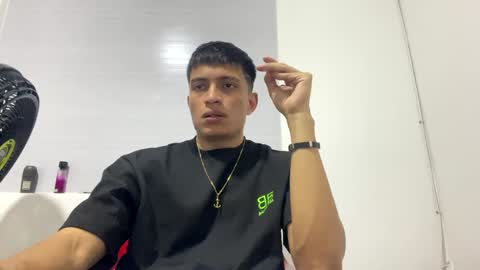 Juan Pablo-independent model online show from January 7, 12:03 am