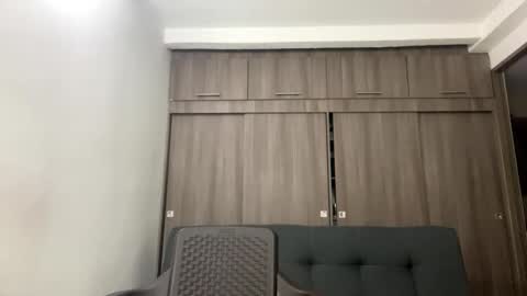 Juan Pablo-independent model online show from March 15, 2:50 am