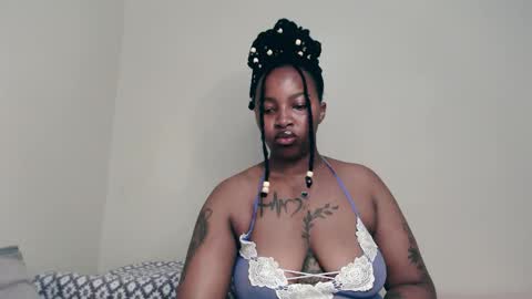 _sexysquirter online show from November 13, 7:18 am