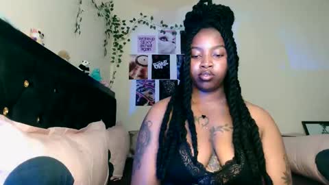 Snapshot of _sexysquirter chatting on April 23, 9:17 pm _sexysquirter online show from April 23, 9:17 pm