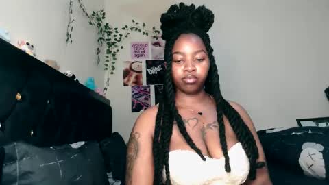 Snapshot of _sexysquirter chatting on May 6, 6:46 pm _sexysquirter online show from May 6, 6:46 pm