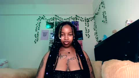 Snapshot of _sexysquirter chatting on July 22, 10:01 pm _sexysquirter online show from July 22, 10:01 pm