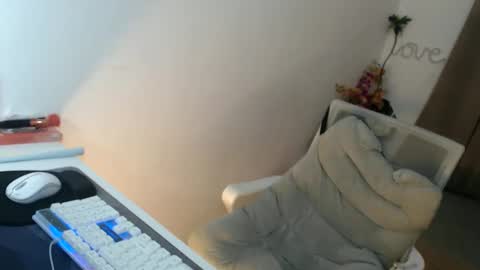 _shanexx online show from October 6, 6:27 pm