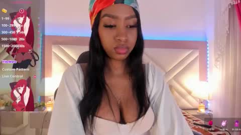 Shayra online show from February 25, 2:59 pm