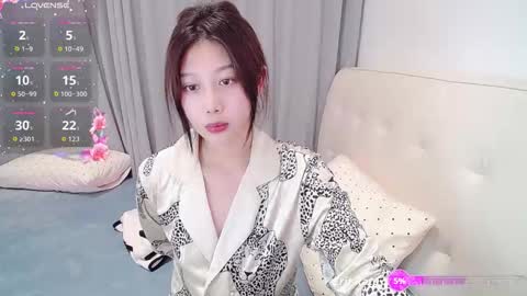 winni online show from December 3, 1:53 pm