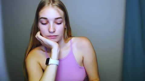 Rachel online show from November 23, 7:35 pm