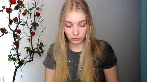 Rachel online show from April 1, 11:22 am