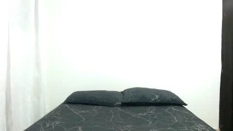 Snapshot of _sofiaparker_ chatting on November 24, 8:03 am Sofia Parker online show from November 24, 8:03 am