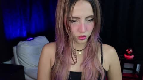 Snapshot of _sofiapink chatting on December 21, 10:40 pm Sofia online show from December 21, 10:40 pm