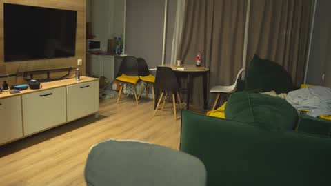 Snapshot of _sopranos_ chatting on December 25, 3:08 am OLIVERpvt is open online show from December 25, 3:08 am