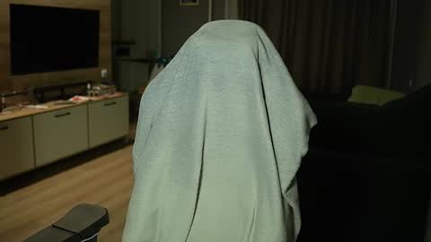 Snapshot of _sopranos_ chatting on February 10, 3:10 am OLIVERpvt is open online show from February 10, 3:10 am