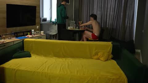 Snapshot of _sopranos_ chatting on February 23, 12:57 pm OLIVERpvt is open online show from February 23, 12:57 pm