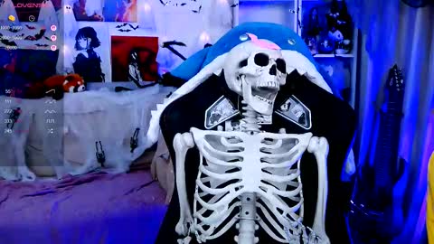 Snapshot of _sparkland_ chatting on October 22, 10:20 pm Emy and MilkyCute today MY TG CHANNEL online show from October 22, 10:20 pm