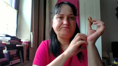 Melisa online show from June 17, 8:17 am