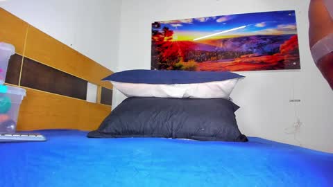 susy online show from January 31, 11:56 am