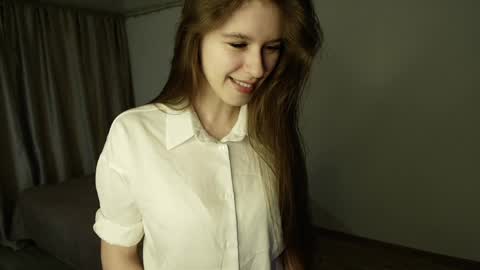 Stella Grace online show from April 4, 10:57 am