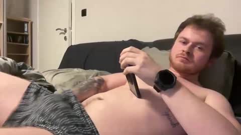 _stevie___ online show from February 3, 6:28 pm