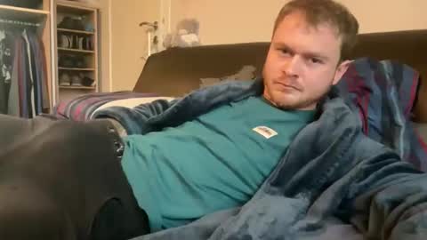 _stevie___ online show from December 14, 2:44 pm