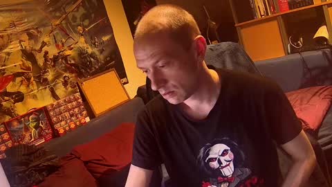 _svenerd_____ online show from April 7, 11:59 pm